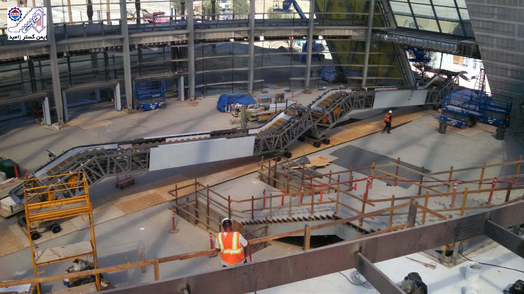 نصب پله برقی